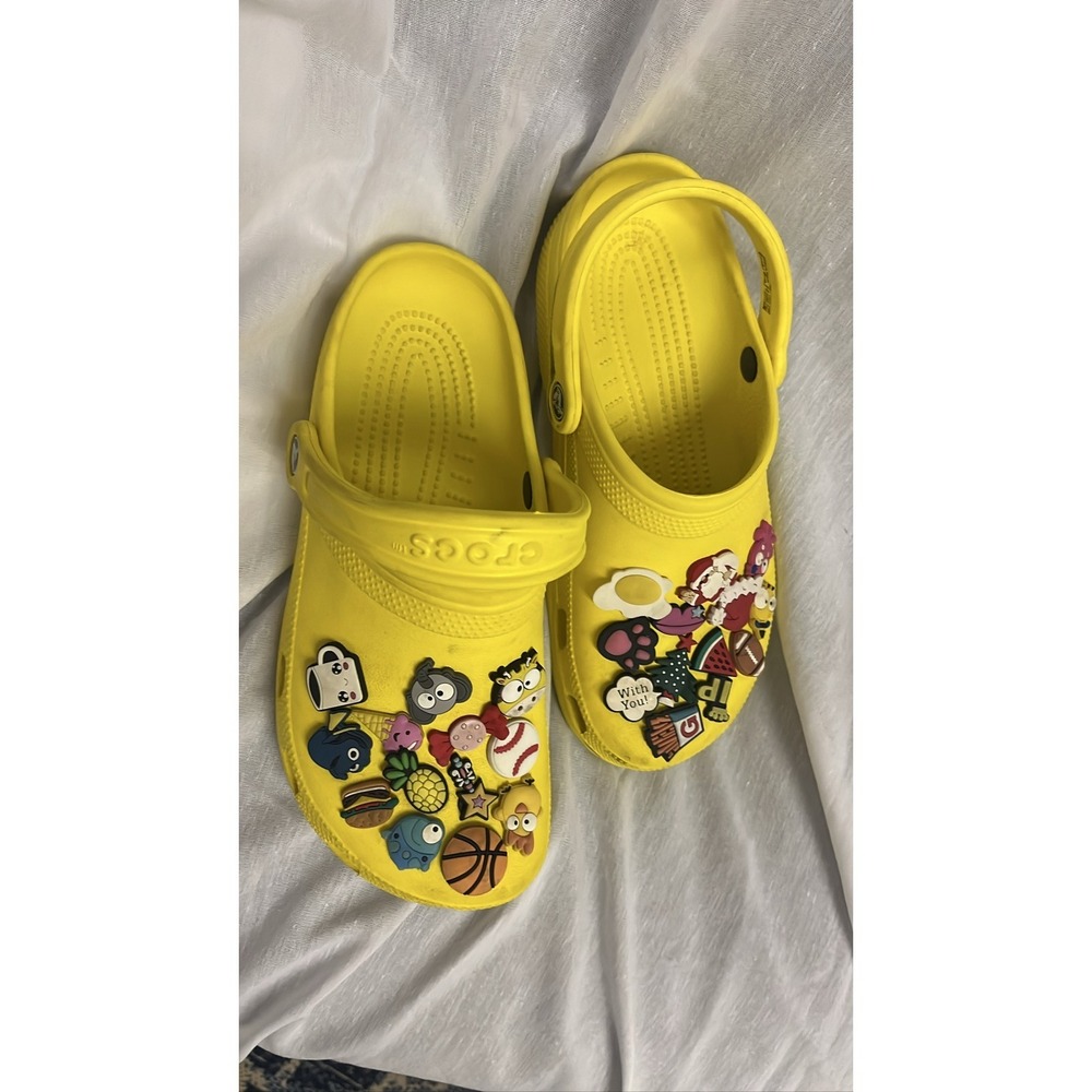 Crocs Classic Yellow Clogs Unisex Slip On Sandals with Charms Jibbitz 7]9